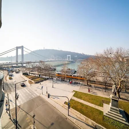 Budapest Riverfront Lux Exterior photo